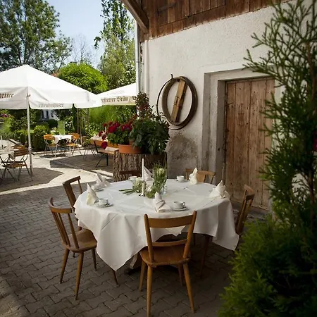 Wirtshaus Am Schloss ホテル Aicha vorm Wald