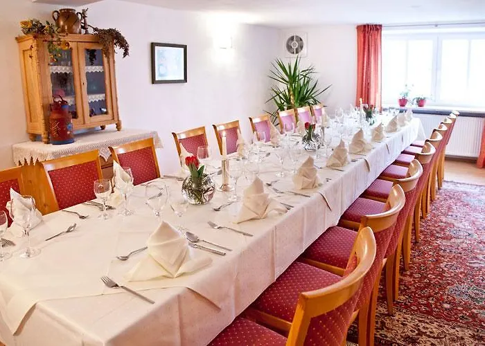 Ξενοδοχείο Wirtshaus Am Schloss *
